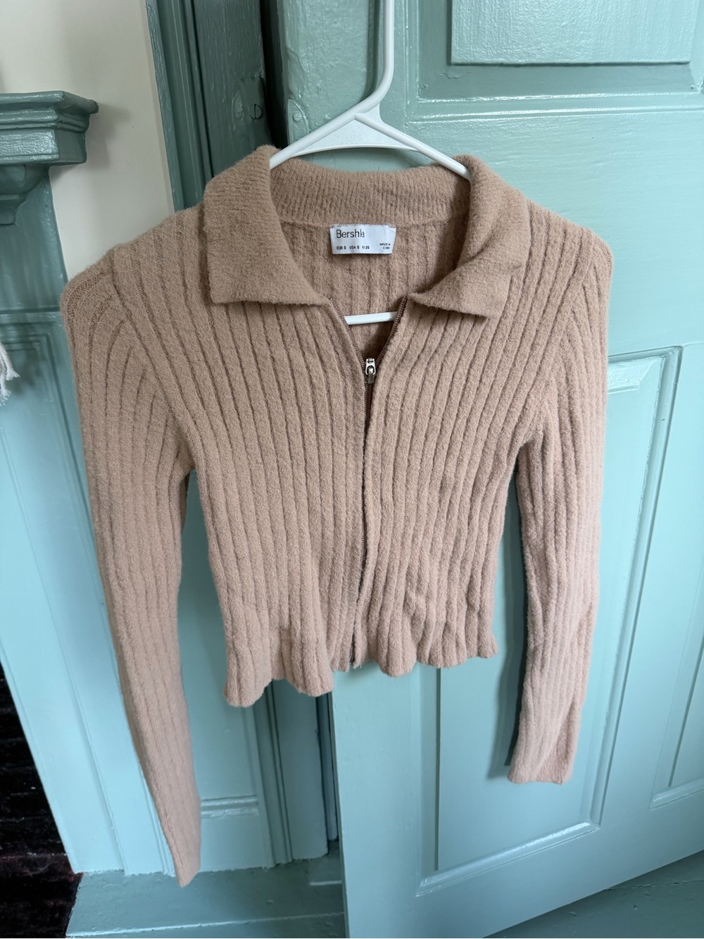 Bershka Beige Ribbed Zip-Up Collared Cardigan